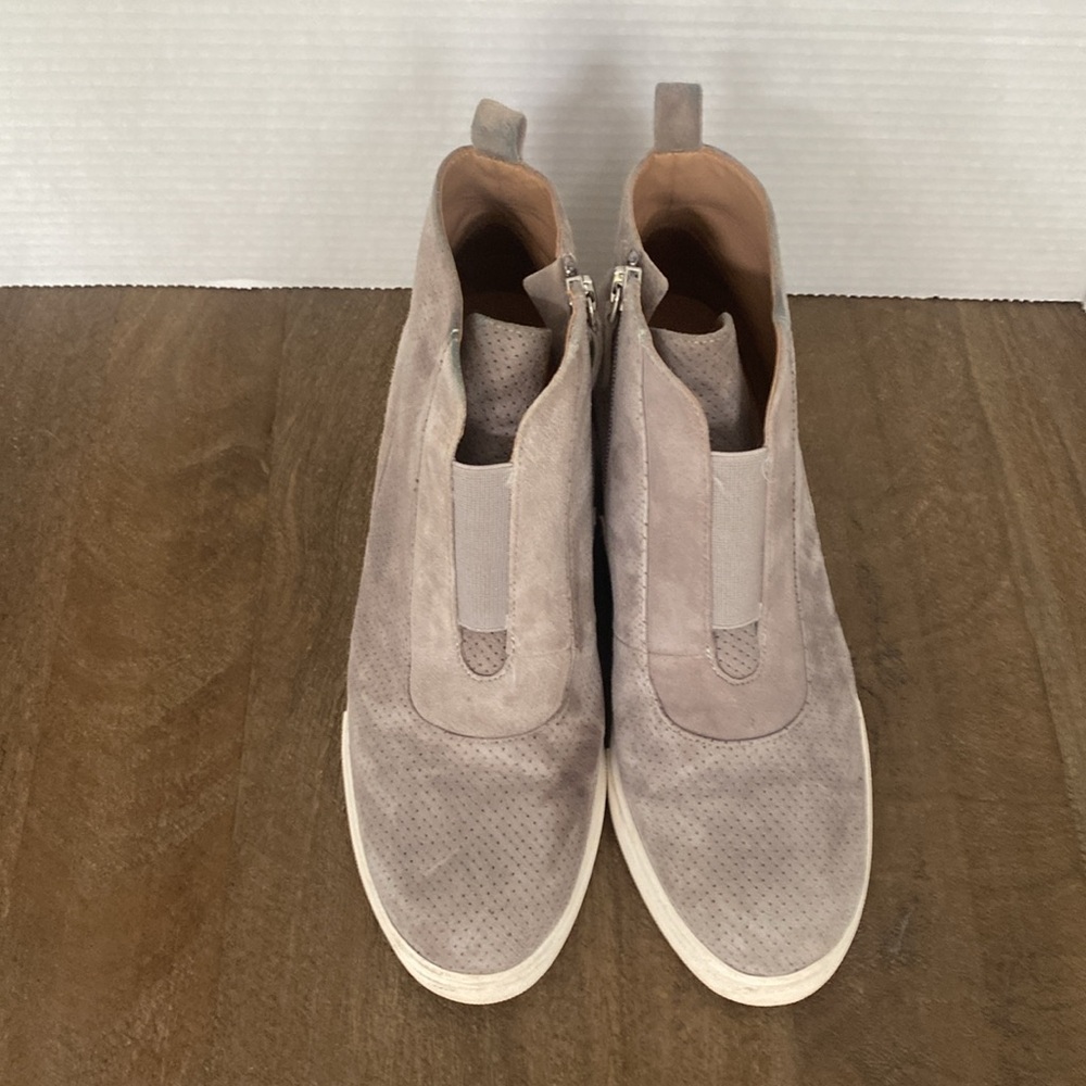 Linea Paolo Felicia Wedge Sneakers Gray Suede - Picture 2 of 9